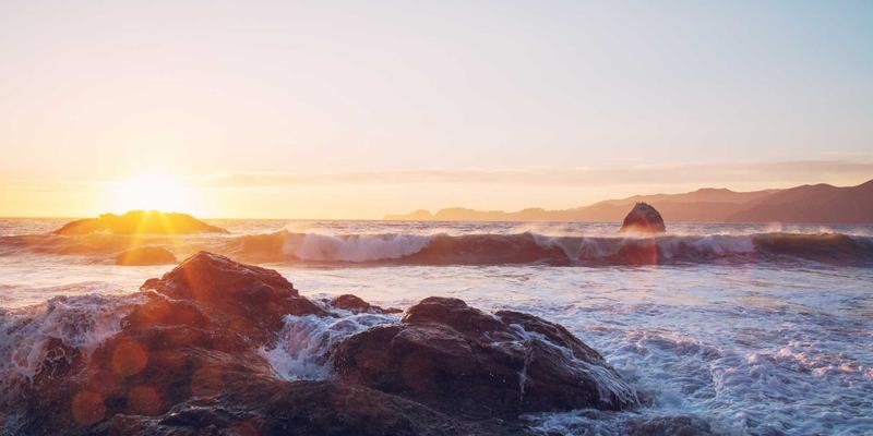 户外装备15：军迷用品与军事服饰的硬核进化，黑狼帮实战测评