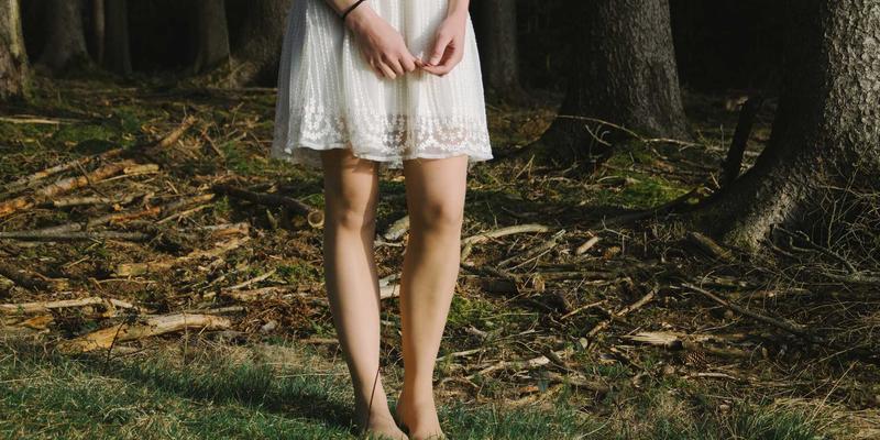 黑狼帮战术装备指南：越野跑水具系统深度测评与生存工具选择